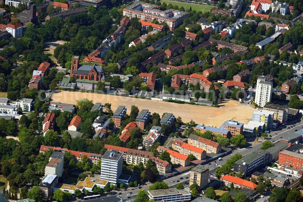 Aerial photograph Hamburg - Construction site to build a new multi-family residential complex Neues Quartier Mesterkamp on Weidestrasse - Elsastrasse in the district Barmbek-Sued in Hamburg, Germany