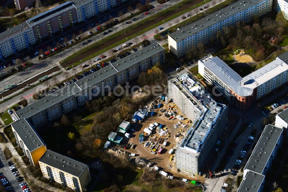 Berlin from the bird's eye view: Construction site to build a new multi-family residential complex Martin-Riesenburger-Strasse in the district Hellersdorf in Berlin, Germany