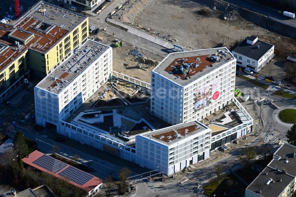 Aerial image München - Construction site to build a new multi-family residential complex of MuenchenBau GmbH on Berduxstrasse in the district Pasing-Obermenzing in Munich in the state Bavaria, Germany