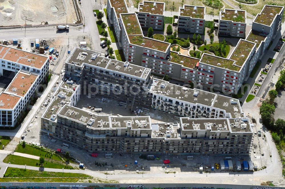 München from the bird's eye view: Construction site to build a new multi-family residential complex on Angela-von-den-Driesch-Weg in the district Pasing-Obermenzing in Munich in the state Bavaria, Germany