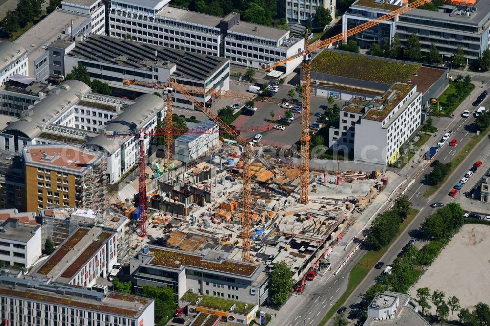 Aerial photograph München - Construction site to build a new multi-family residential complex Tuebinger Strasse - Hansastrasse in the district Sendling-Westpark in Munich in the state Bavaria, Germany