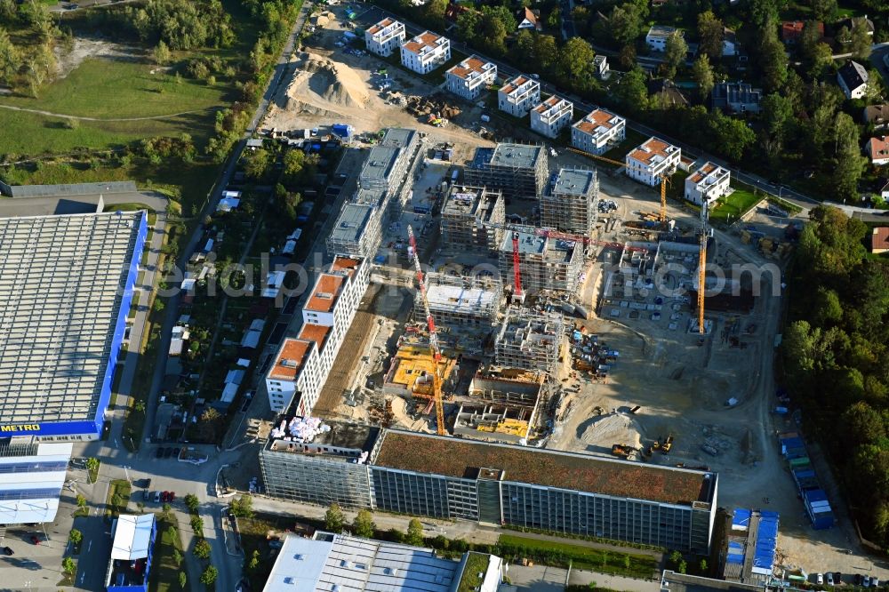 München from above - Construction site to build a new multi-family residential complex Paosopark on Michael - Oechsner - Strasse - Trimburgstrasse - Clara-Schuhmann-Strasse in the district Freiham in Munich in the state Bavaria, Germany