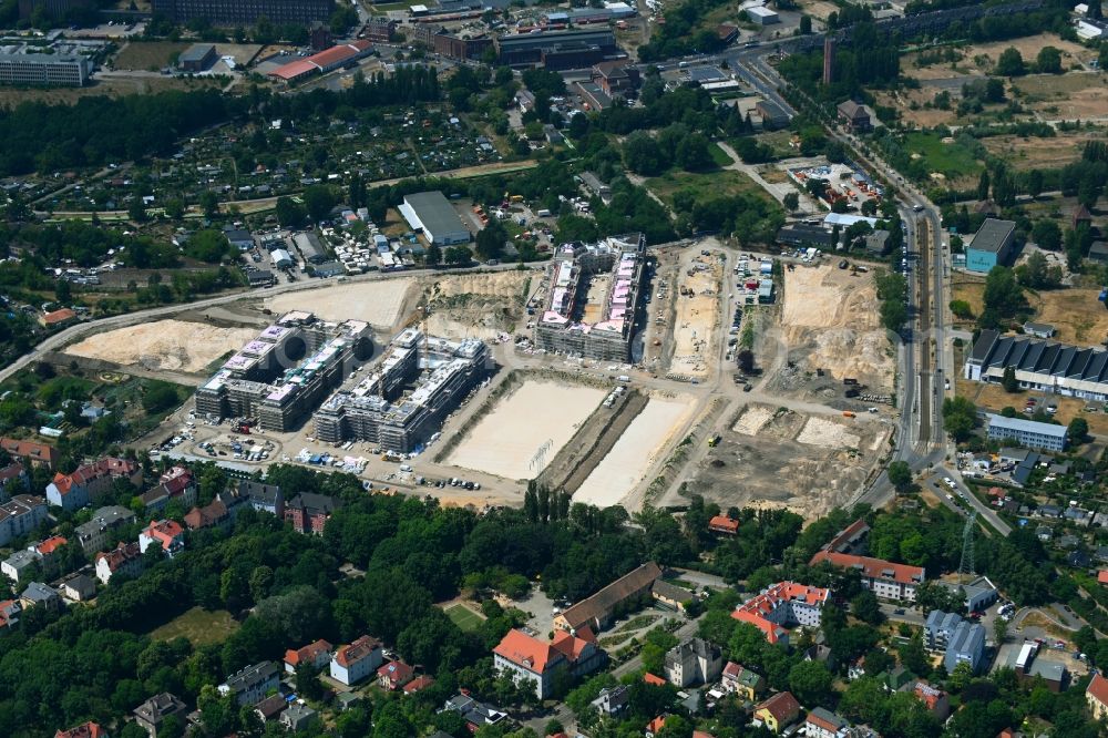 Berlin from above - Construction site to build a new multi-family residential complex Parkstadt Karlshorst between Blockdammweg, Trautenauer Strasse in the district Karlshorst in Berlin, Germany