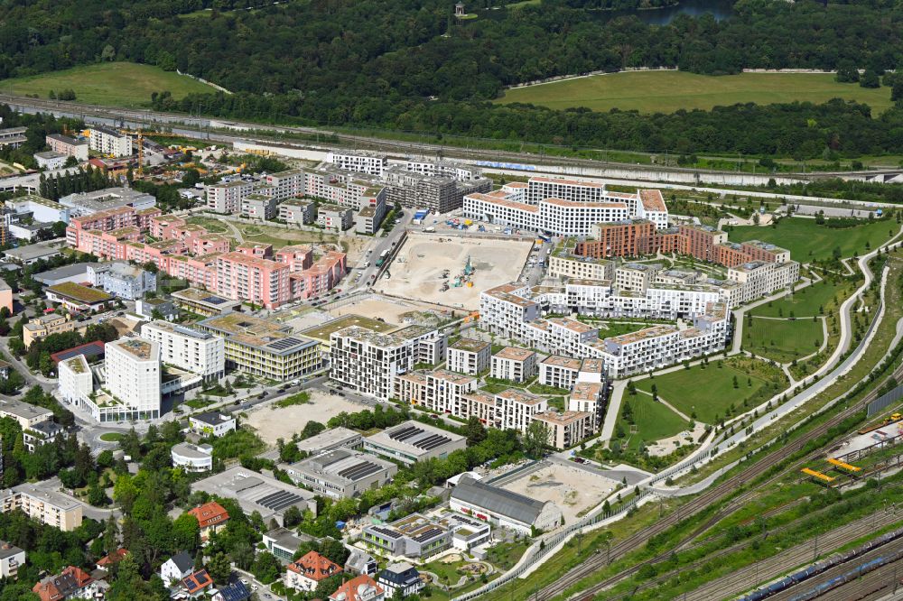 Aerial image München - Construction site to build a new multi-family residential complex along the Hildachstrasse in the district Pasing-Obermenzing in Munich in the state Bavaria, Germany