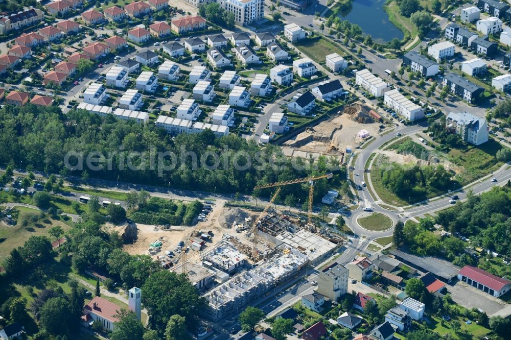 Aerial image Teltow - Construction site to build a new multi-family residential complex Quartier on Kirchplatz on Ruhlsdorfer Strasse in Teltow in the state Brandenburg, Germany
