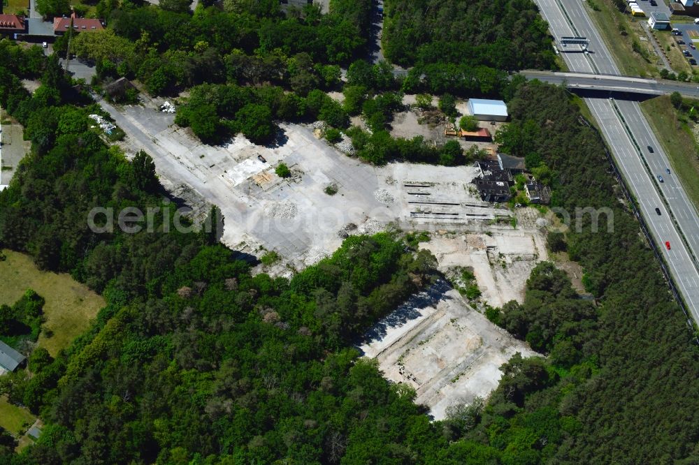 Aerial photograph Kleinmachnow - Construction site to build a new multi-family residential complex Quartier on Stahnsdorfer Donm in Kleinmachnow in the state Brandenburg, Germany