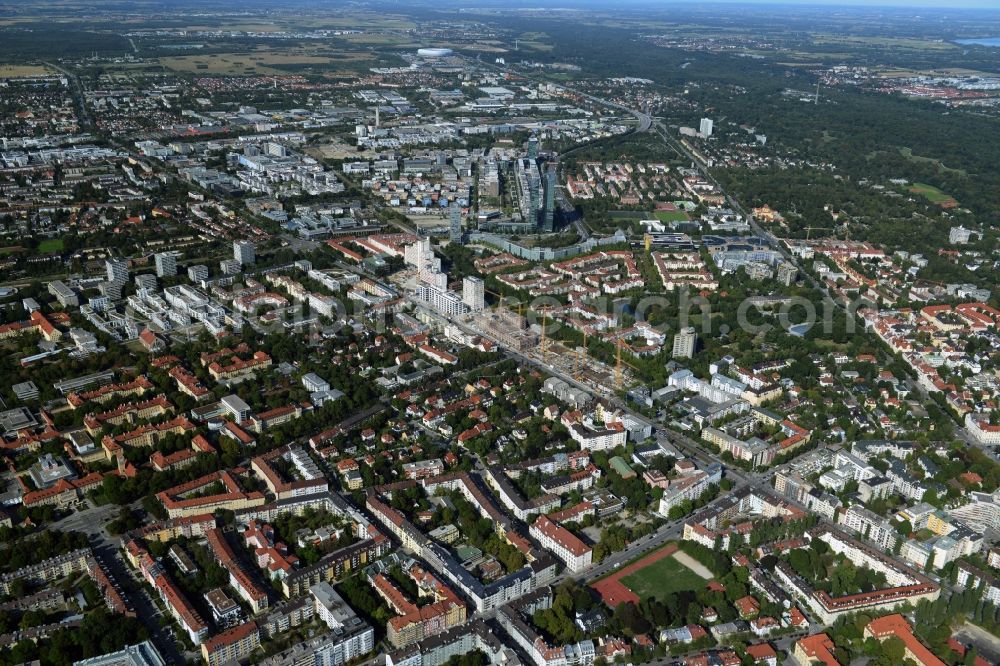 München from above - Construction site to build a new multi-family residential complex an der Rheinstrasse corner Mainzer Strasse in Munich in the state Bavaria