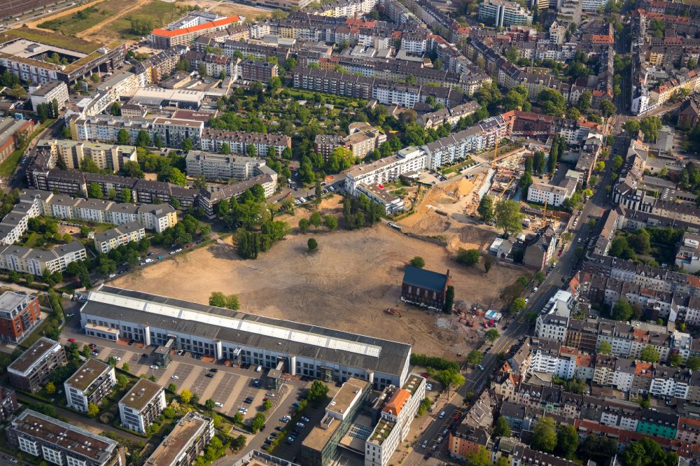 Düsseldorf from above - Construction site to build a new multi-family residential complex Ulmer Hoeh' on Ulmenstrasse in Duesseldorf at Ruhrgebiet in the state North Rhine-Westphalia, Germany