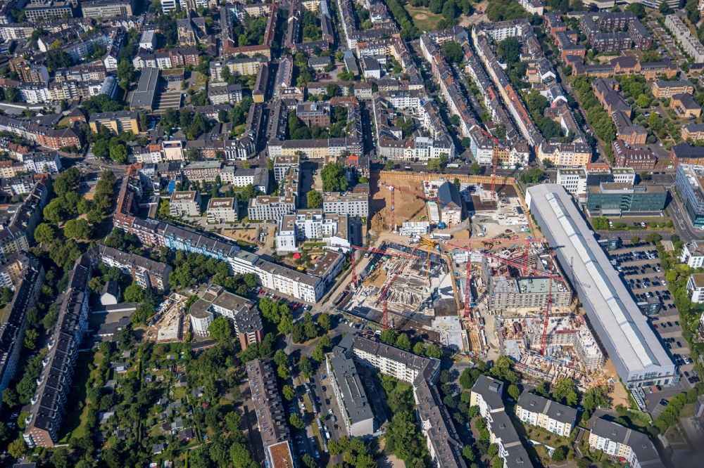 Aerial image Düsseldorf - Construction site to build a new multi-family residential complex Ulmer Hoeh' on Ulmenstrasse in Duesseldorf at Ruhrgebiet in the state North Rhine-Westphalia, Germany
