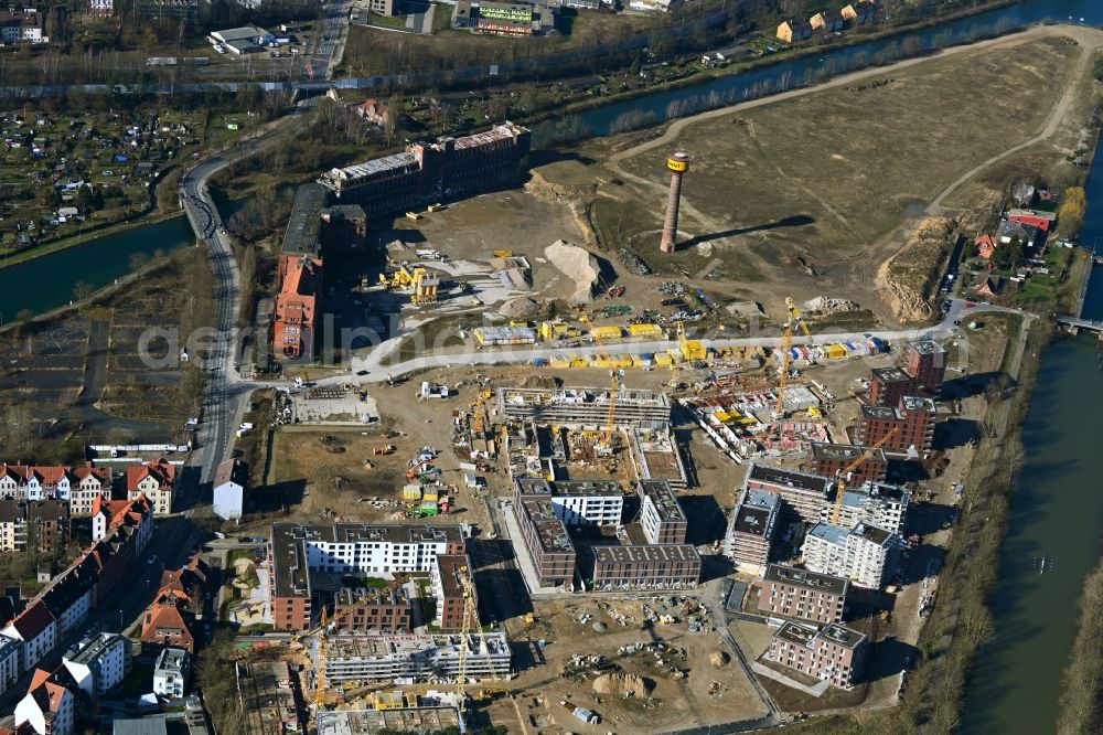 Hannover from above - Construction site to build a new multi-family residential complex Wasserstadt Limmer in the district Limmer in Hannover in the state Lower Saxony, Germany