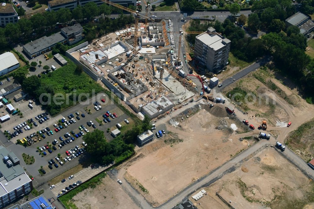 Bonn from the bird's eye view: Construction site to build a new multi-family residential complex Westside between Siemensstrasse and Am Propsthof in the district Endenich in Bonn in the state North Rhine-Westphalia, Germany