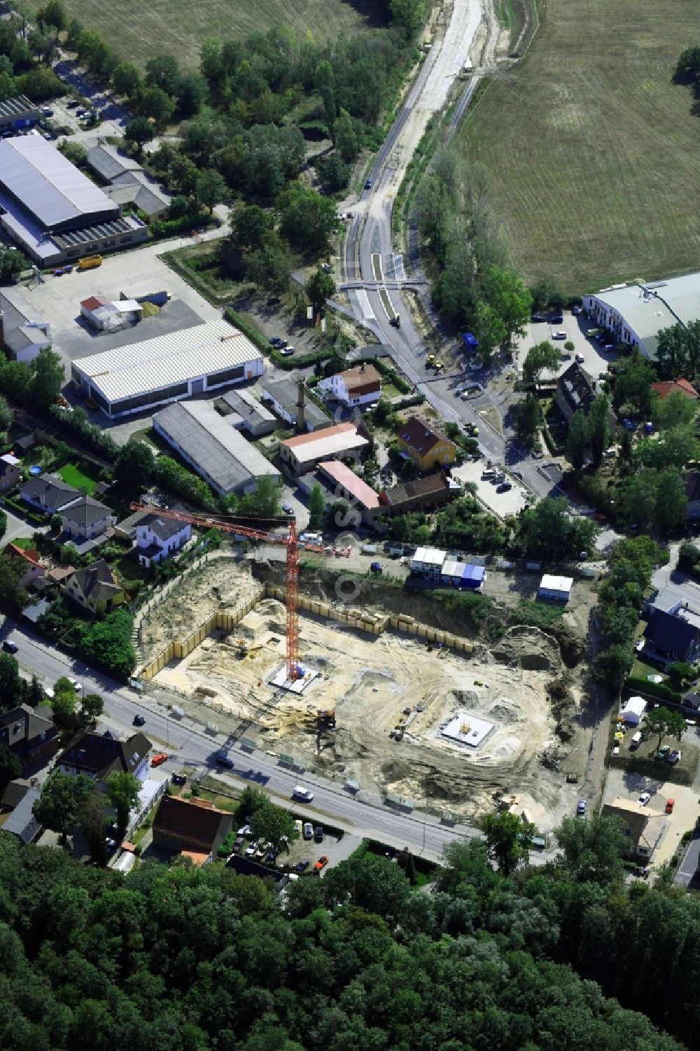 Aerial photograph Stahnsdorf - Construction site to build a new multi-family residential complex on Wilhelm-Kuelz-Strasse in Stahnsdorf in the state Brandenburg, Germany