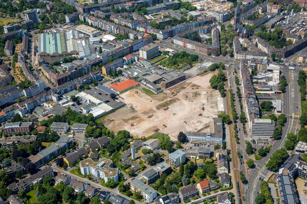 Düsseldorf from above - Construction site to build the new multi-family residential complex WILMA-Wohngebiet Freiraum on Witzelstrasse in the district Bilk in Duesseldorf in the state North Rhine-Westphalia, Germany