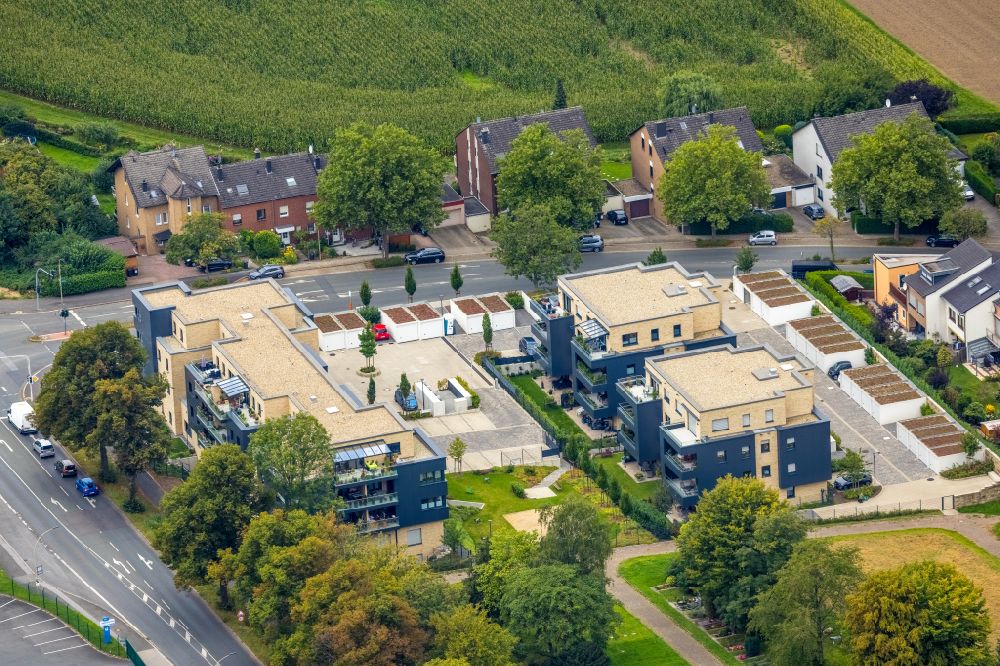 Aerial photograph Witten - Construction site to build a new multi-family residential complex on Himmelohstrasse - Hoerder Strasse in Witten in the state North Rhine-Westphalia, Germany