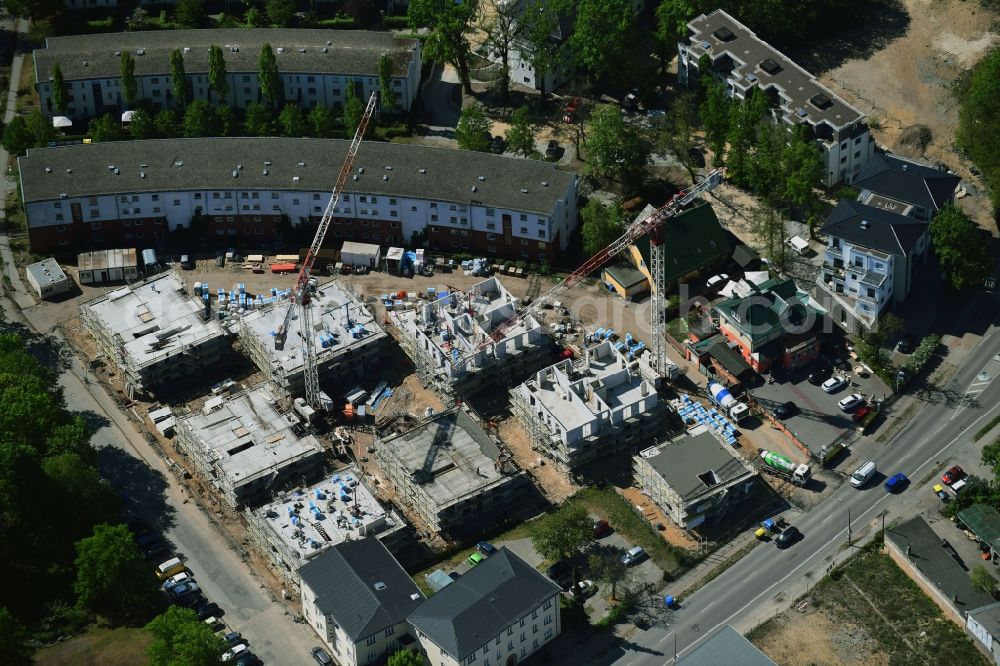 Teltow from the bird's eye view: Construction site to build a new multi-family residential complex Wohnanlage Striewitzweg in Teltow in the state Brandenburg, Germany