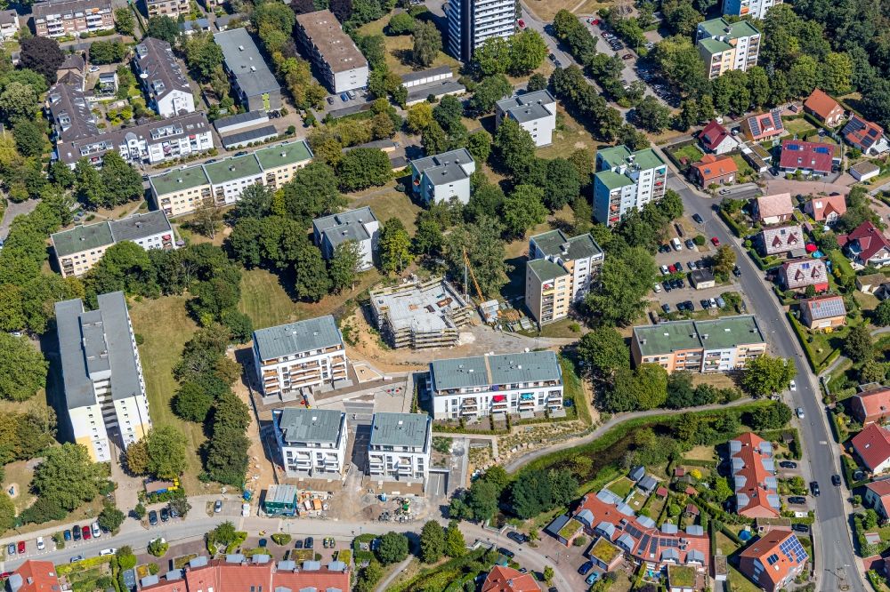 Duisburg from the bird's eye view: Construction site to build a new multi-family residential complex Zum Wassergraben in the district Grossenbaum in Duisburg in the state North Rhine-Westphalia, Germany