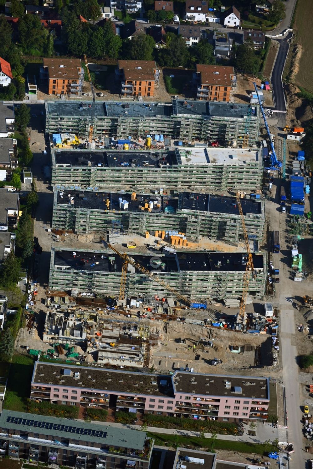 München from above - Construction site to build a new multi-family residential complex between Lipperheide Strasse and Nanette-Bald-Strasse in the district Pasing-Obermenzing in Munich in the state Bavaria, Germany