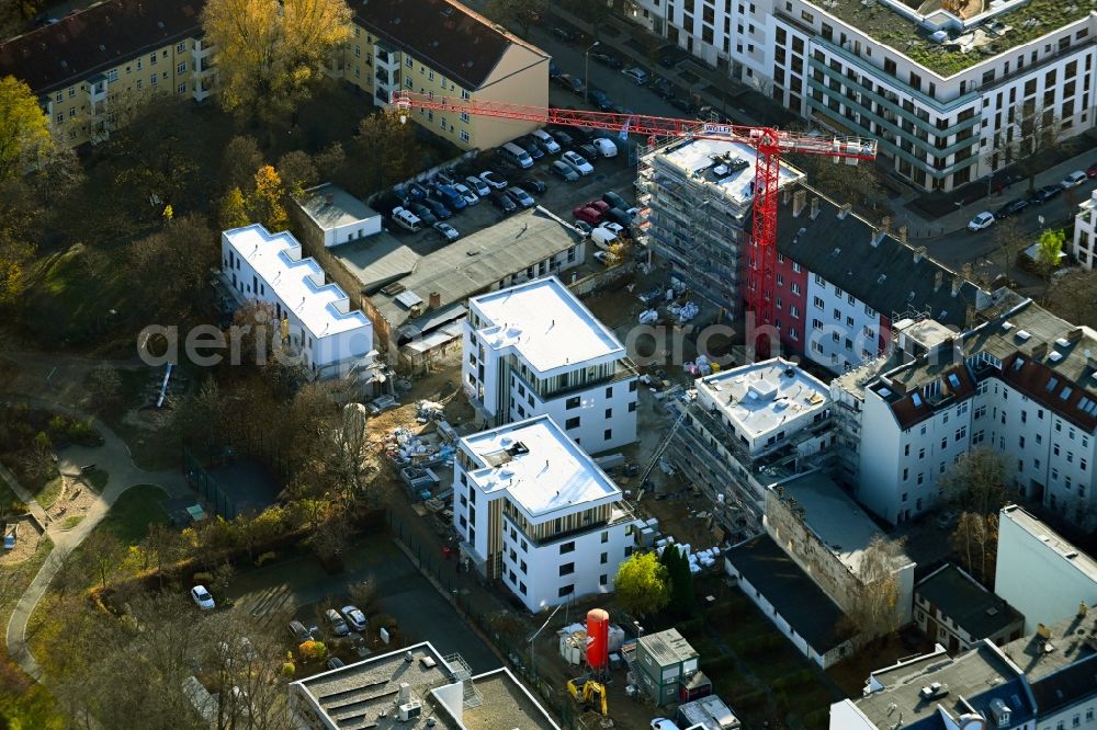 Aerial photograph Berlin - Construction site to build a new multi-family residential complex on Simon-Bolivar-Strasse in the district Hohenschoenhausen in Berlin, Germany