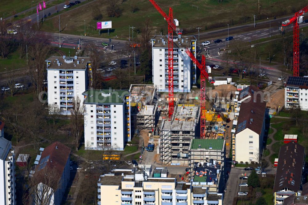Aerial image Karlsruhe - Construction site to build a new multi-family residential complex in Rintheimer Feld on street Heilbronner Strasse - Hirtenweg - Staudenplatz in the district Rintheim in Karlsruhe in the state Baden-Wuerttemberg, Germany