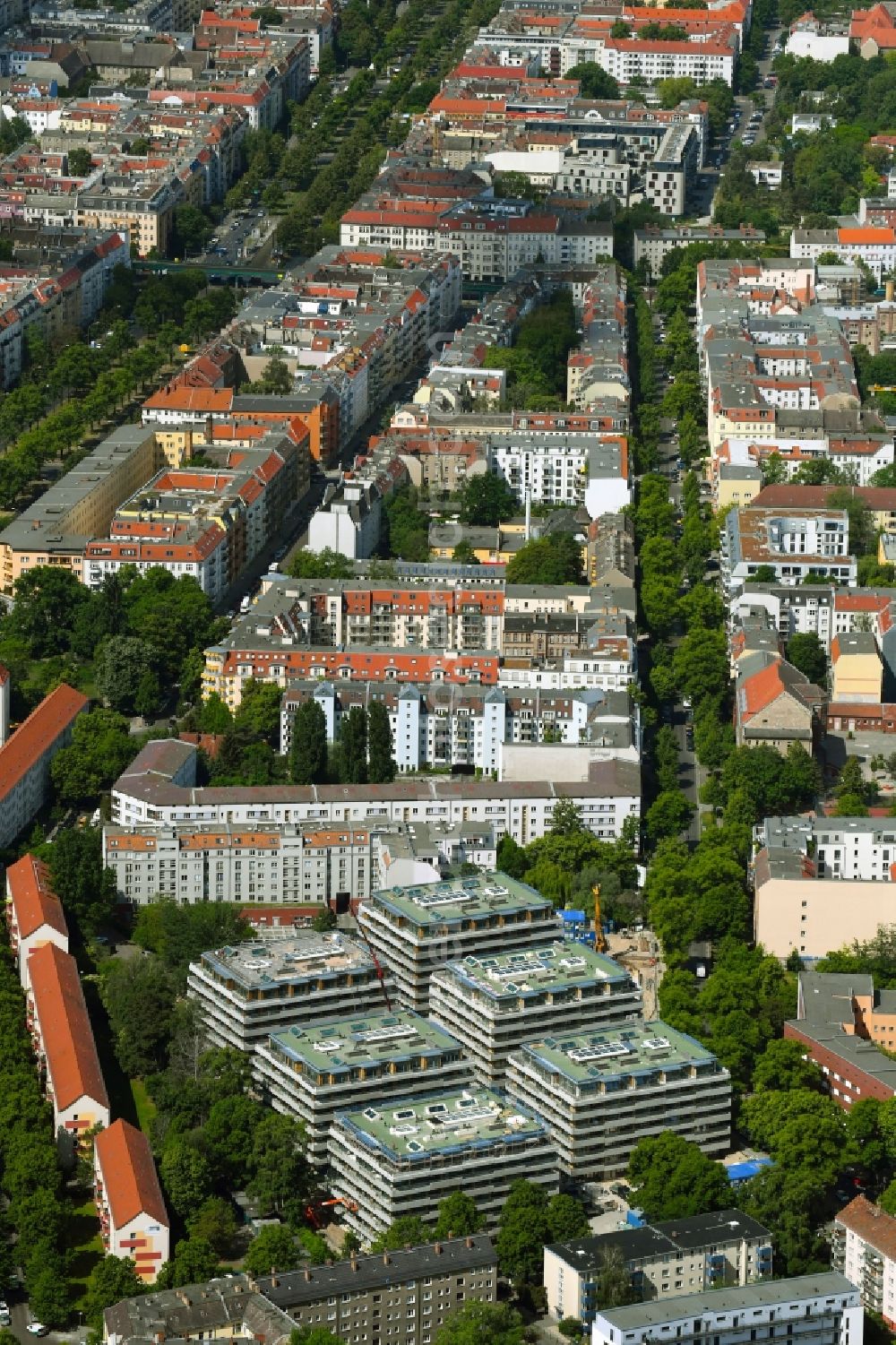 Berlin from the bird's eye view: Construction site to build a new multi-family residential complex Thulestrasse - Talstrasse in the district Pankow in Berlin, Germany