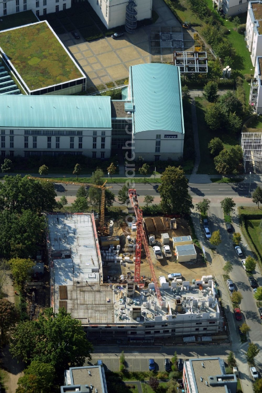 Aerial photograph Potsdam - Construction site for the new building construction of the new office and administration building of Statutory Health Insurance Physicians Brandenburg - KVBB and medical Council Brandenburg - LAeK in the Pappelallee in Potsdam in Brandenburg