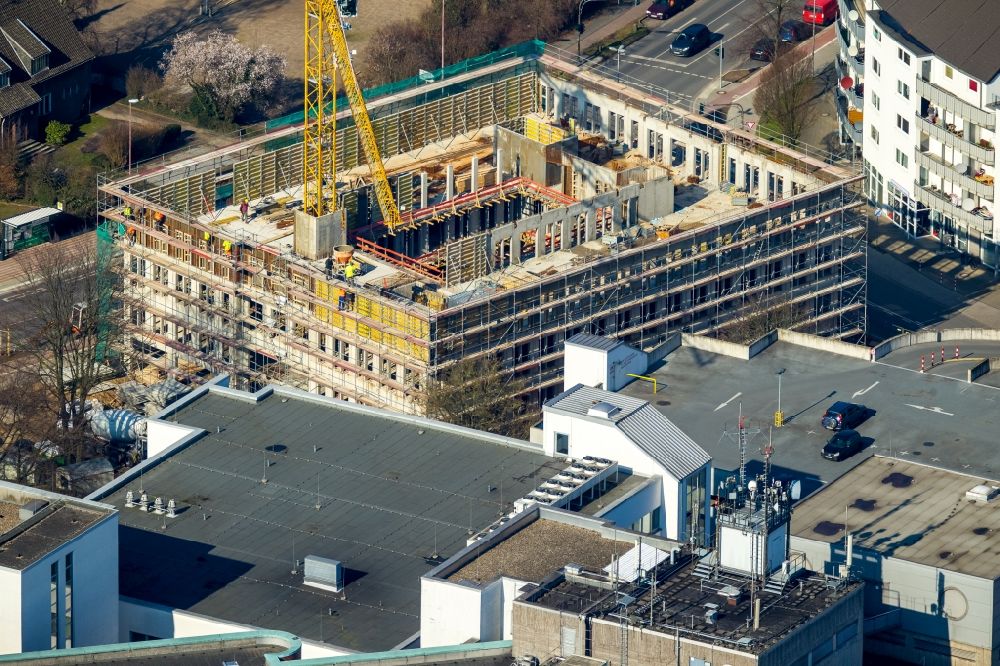 Aerial image Moers - Construction for the new building of the emergency ambulance of St. Josef Krankenhaus GmbH in Moers in North Rhine-Westphalia