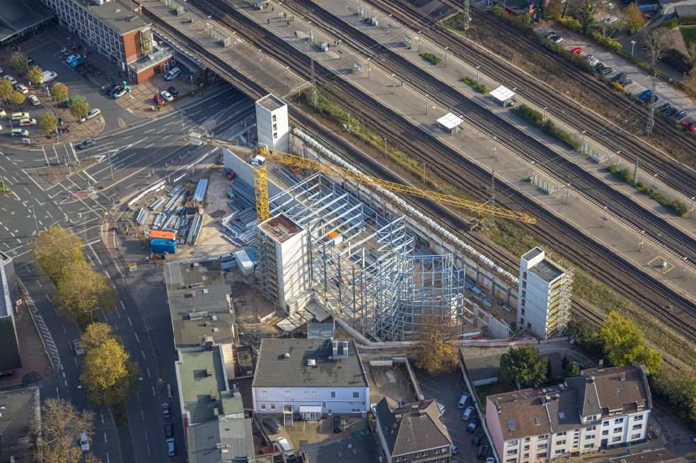 Bochum from the bird's eye view: Construction site for the new parking garage on Central Station in the district Innenstadt in Bochum at Ruhrgebiet in the state North Rhine-Westphalia, Germany