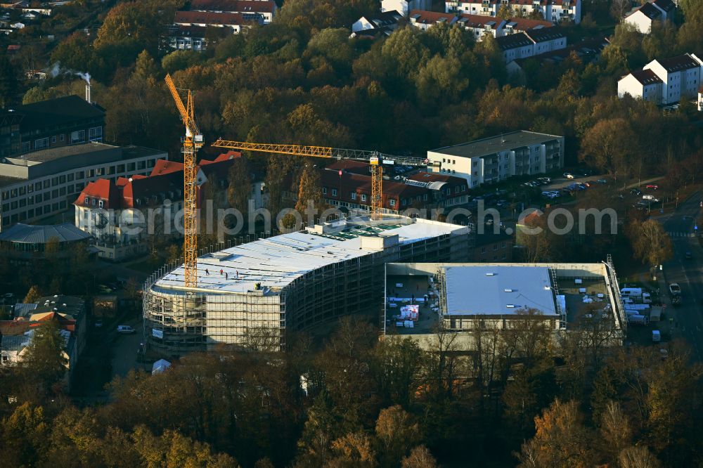 Aerial photograph Bernau - Construction site for the new parking garage and Mehrzweckhalle on Ladeburger Chaussee - Jahnstrasse - Ladeburger Strasse in Bernau in the state Brandenburg, Germany