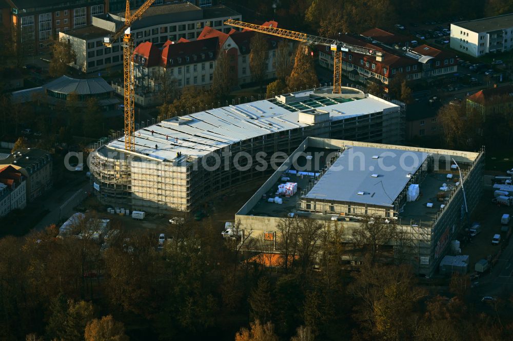 Bernau from above - Construction site for the new parking garage and Mehrzweckhalle on Ladeburger Chaussee - Jahnstrasse - Ladeburger Strasse in Bernau in the state Brandenburg, Germany
