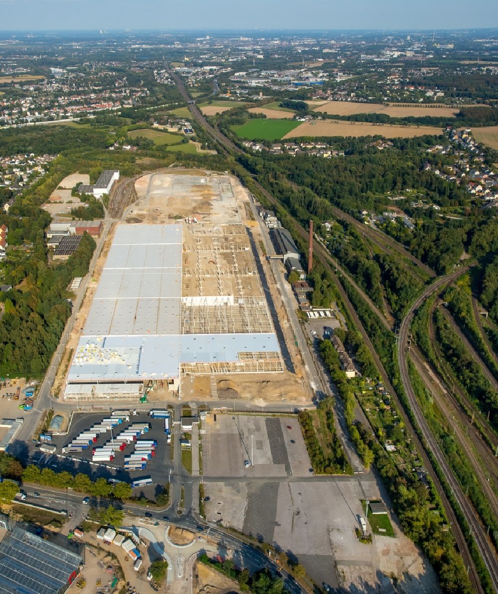 Aerial photograph Bochum - Construction site for the new building Production and logistics halls at the former OPEL plant II and III in Langendreer in Bochum in the state North Rhine-Westphalia