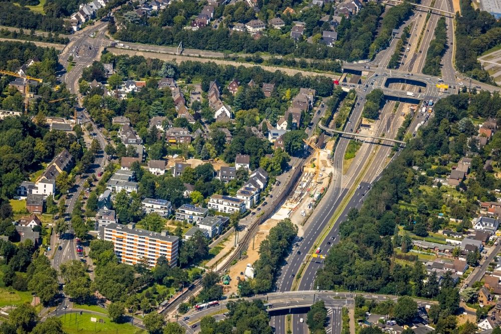 Aerial image Düsseldorf - Construction site for a rail track and overhead wiring harness in the route network of the Stadtbahn U81 in the district Stockum in Duesseldorf at Ruhrgebiet in the state North Rhine-Westphalia, Germany