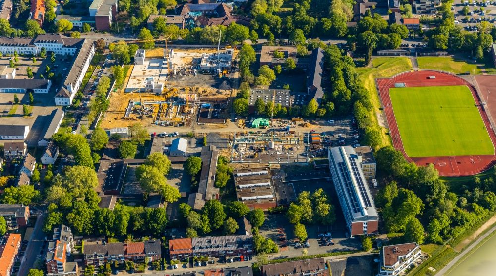 Aerial photograph Münster - New construction site of the school building of the Mathilde-Anneke-Schule on Andreas-Hofer-Strasse corner Manfred-von-Richthofen-Strasse in Muenster in the state North Rhine-Westphalia, Germany