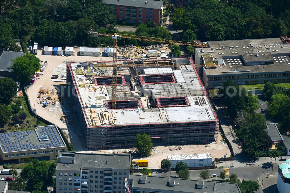 Aerial image Berlin - New construction site of the school building Anna-Freud-Schule on street Halemweg in the district Charlottenburg-Nord in Berlin, Germany
