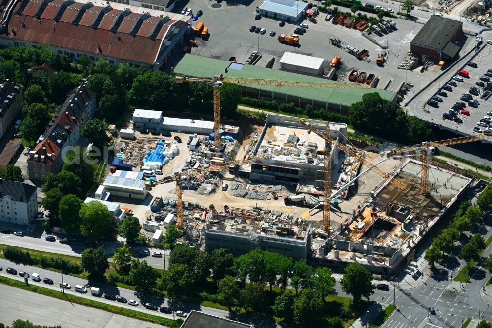 München from the bird's eye view: New construction site of the school building on Boschetsrieder Strasse corner Aidenbachstrasse in the district Obersendling in Munich in the state Bavaria, Germany