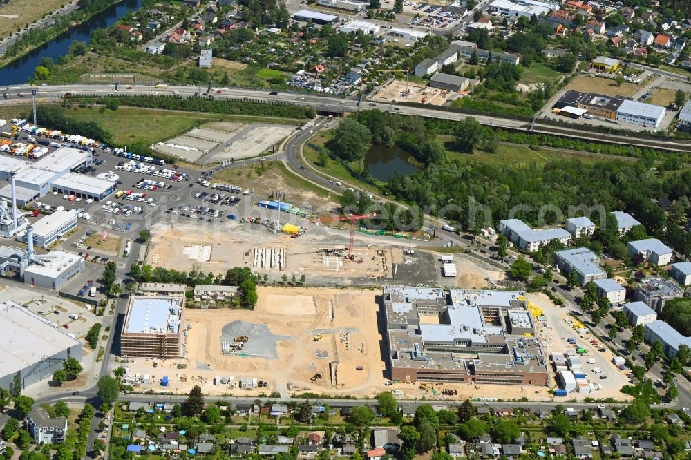 Aerial image Berlin - New construction site of the school building Clay-Oberschule on Neudecker Weg and August-Froehlich-Strasse in Berlin, Germany