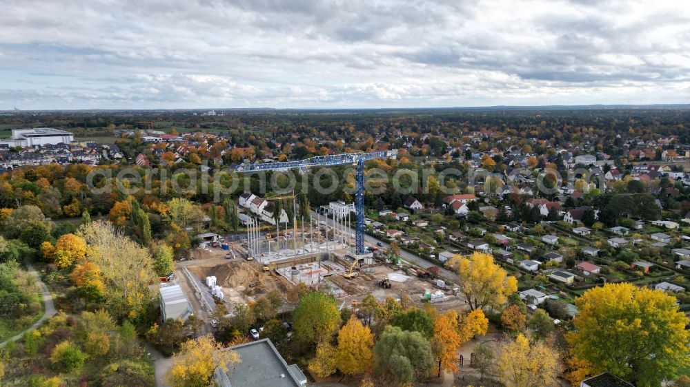 Berlin from the bird's eye view: New construction site of the school building Elsenschule on street Elsenstrasse in the district Mahlsdorf in Berlin, Germany