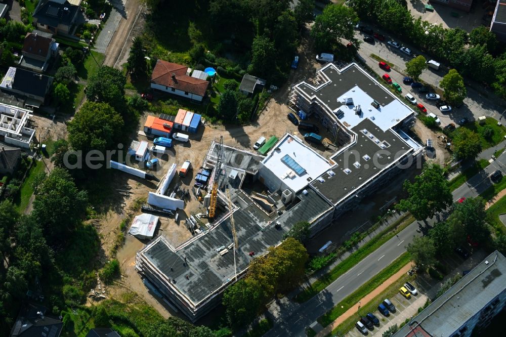 Aerial photograph Bernau - New construction site of the school building Evangelischen Grundschule on street Ladeburger Chaussee in Bernau in the state Brandenburg, Germany