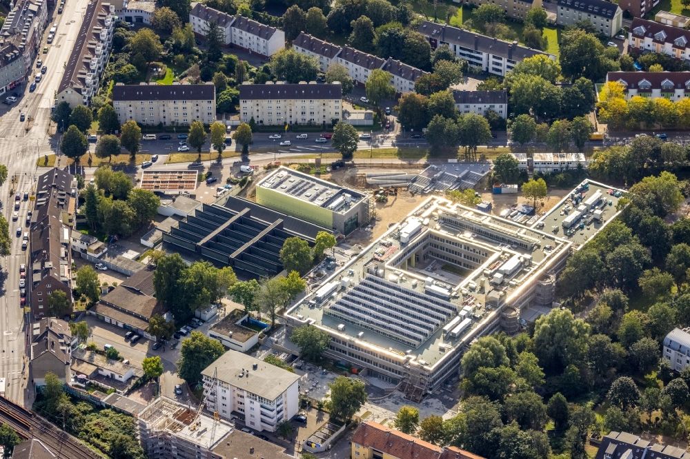 Aerial image Düsseldorf - New construction site of the school building of Friedrich-Rueckert-Gymnasium on Rueckerstrasse in Duesseldorf at Ruhrgebiet in the state North Rhine-Westphalia, Germany