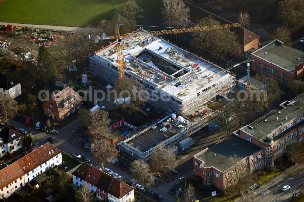 Lübeck from the bird's eye view: New construction site of the school building of GGS St Juergen on Moenkhofer Weg in the district Huextertor - Muehlentor - Gaertnergasse in Luebeck in the state Schleswig-Holstein, Germany