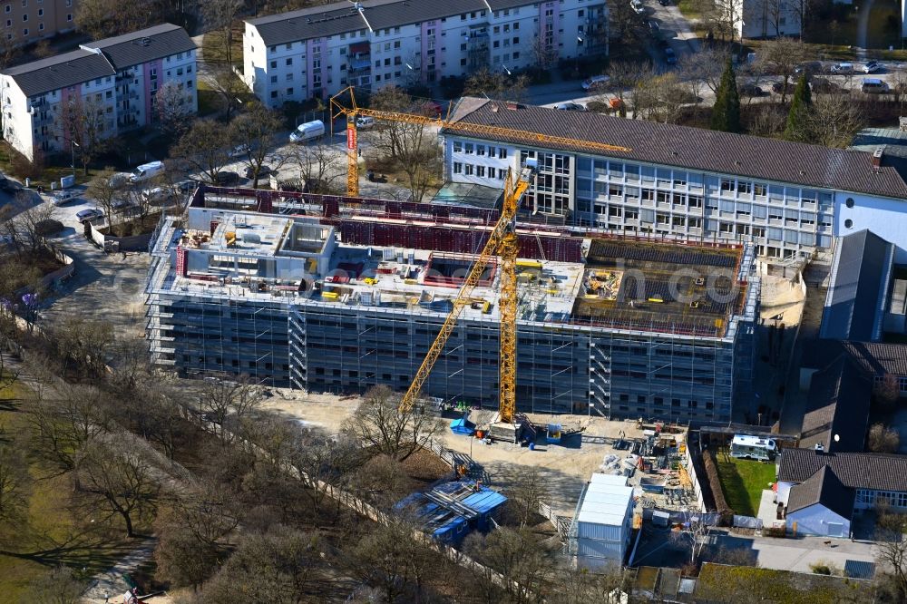 München from above - New construction site of the school building Grundschule on Senftenauerstrasse in the district Hadern in Munich in the state Bavaria, Germany