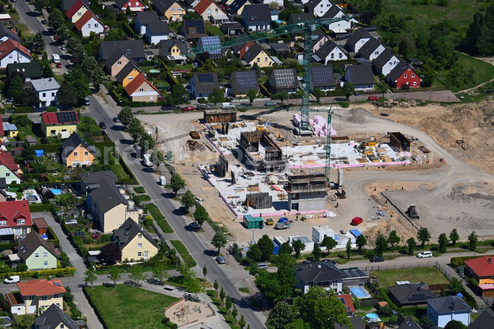 Aerial image Berlin - New construction site of the school building ISS Landsberger Strasse - Bisamstrasse on street Landsberger Strasse in the district Mahlsdorf in Berlin, Germany