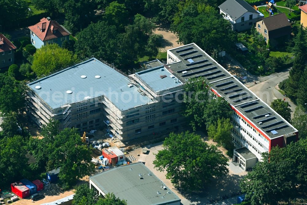 Berlin from above - New construction site of the school building with extension and sports hall of Lew-Tolstoi-Schule on Roemerweg in the district Karlshorst in Berlin, Germany