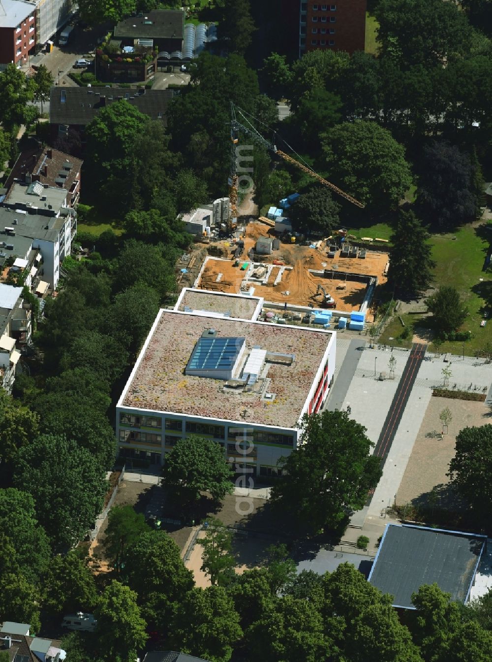 Hamburg from the bird's eye view: New construction site of the school building Schule Richardstrasse in the district Eilbek in Hamburg, Germany