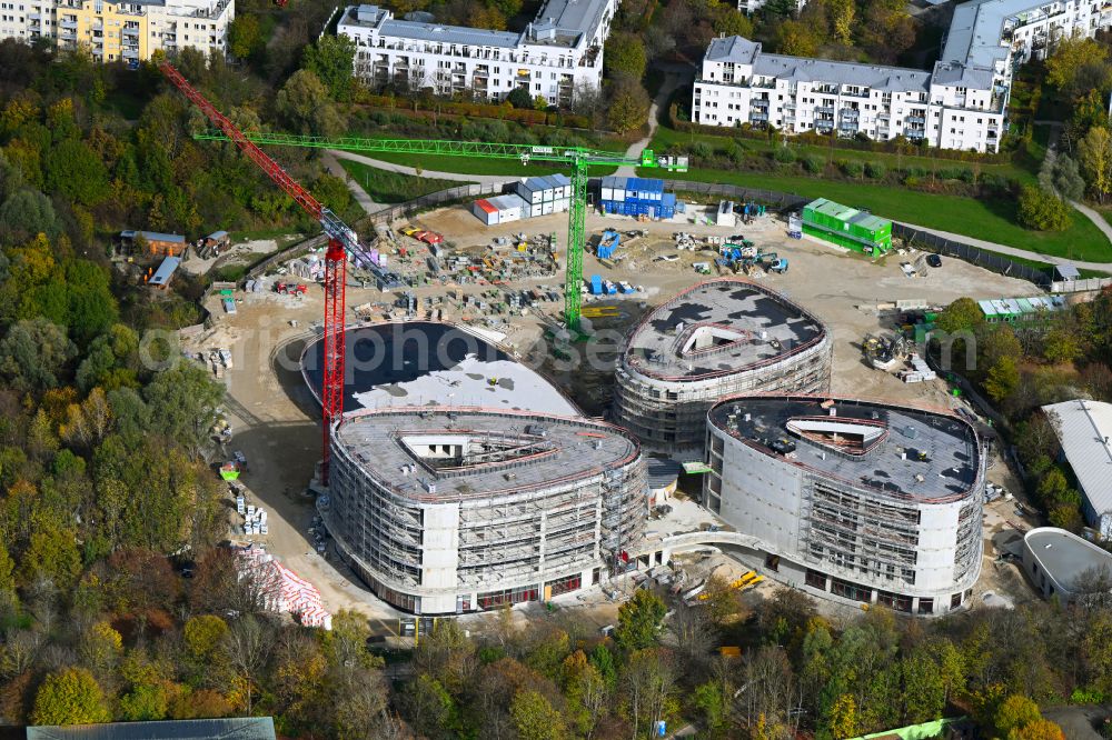 Aerial image München - New construction site of the school building Staatliches Wilhelm-Hausenstein-Gymnasium on Salzsenderweg in Munich in the state Bavaria, Germany