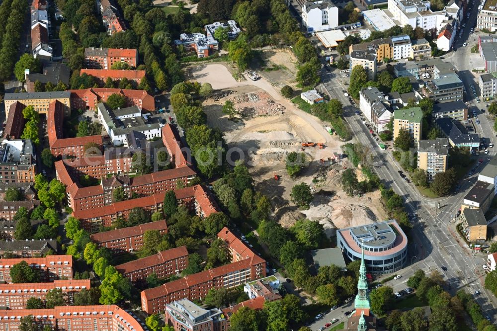 Aerial image Hamburg - New construction site of the school building and premises of Schulcampus Struenseestrasse in the district Altona-Altstadt in Hamburg, Germany