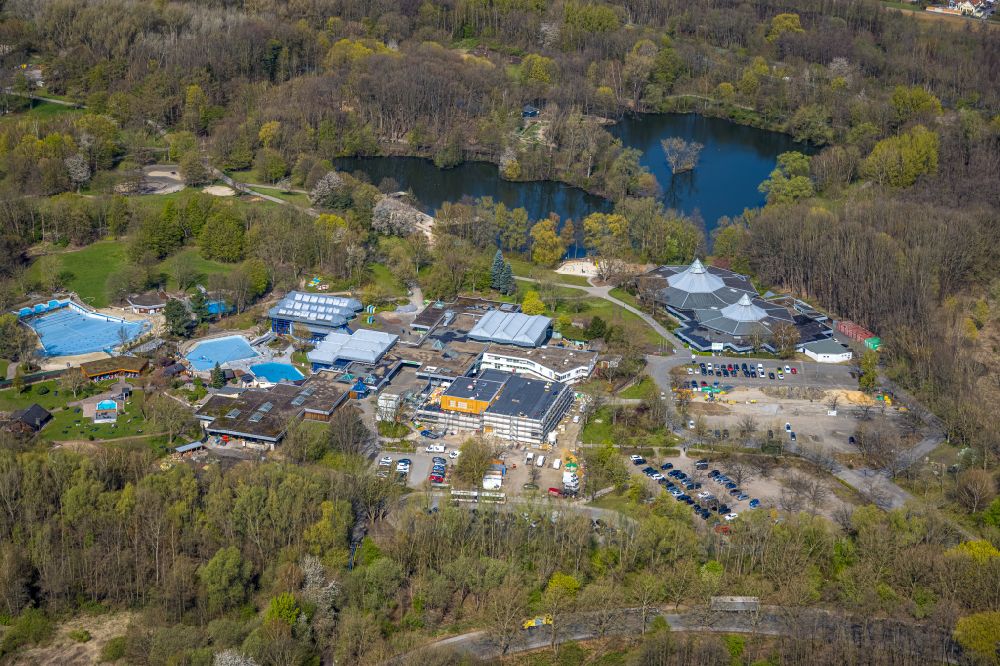 Aerial image Dortmund - Construction site for the new building of the indoor swimming pool of Westbad in Revierpark Wischlingen in Dortmund at Ruhrgebiet in the state North Rhine-Westphalia, Germany
