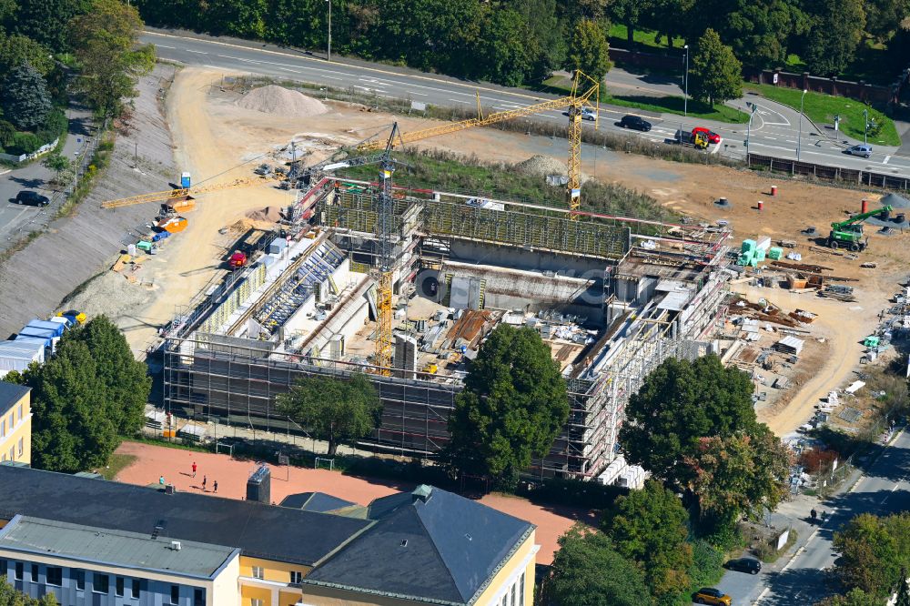 Plauen from above - Construction site for the new sports hall Multifunktionshalle on Plauener Lessinggymnasium on street Chamissostrasse in the district Chrieschwitz in Plauen Vogtland in the state Saxony, Germany
