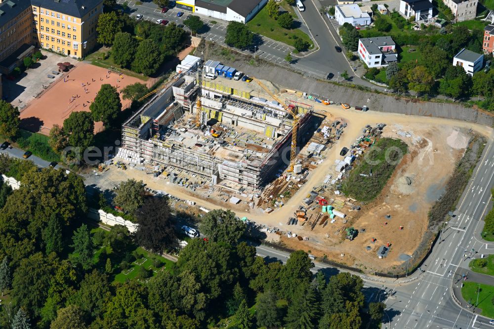 Aerial photograph Plauen - Construction site for the new sports hall Multifunktionshalle on Plauener Lessinggymnasium on street Chamissostrasse in the district Chrieschwitz in Plauen Vogtland in the state Saxony, Germany