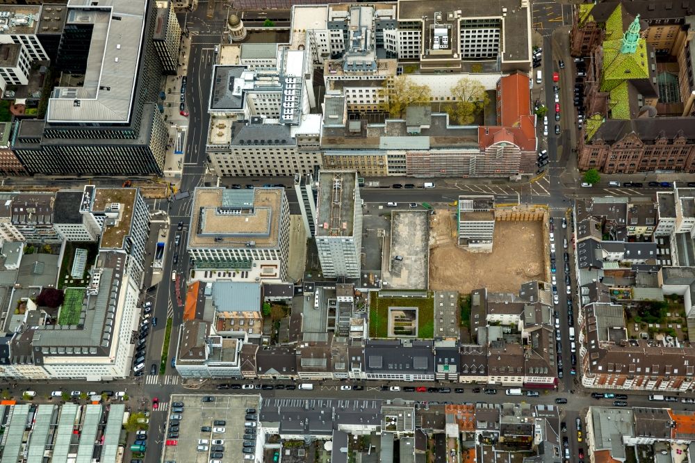Aerial photograph Düsseldorf - Construction site for the new urban quarter Carls Quartier with residential and office buildings on Kasernenstrasse and Bastionstrasse in Duesseldorf in the state of North Rhine-Westphalia