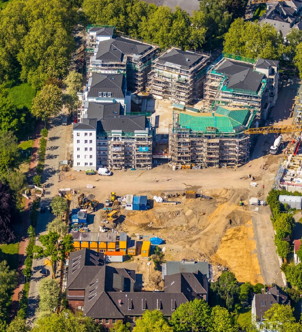 Bochum from the bird's eye view: Construction site for the city villa - multi-family residential building on Wielandstrasse - Herderallee - Lessingstrasse in the district Grumme in Bochum in the state North Rhine-Westphalia, Germany